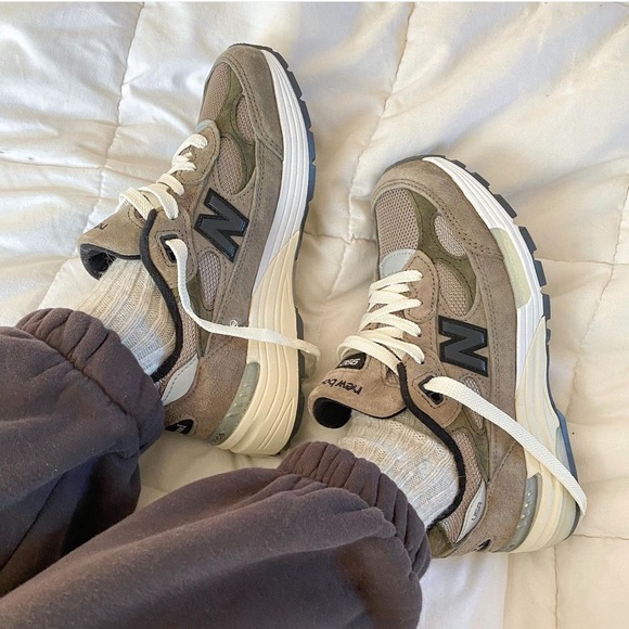 NEW BALANCE x JJJJOUND 992 - Picture 1 of 10
